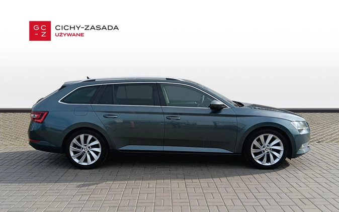 Skoda Superb cena 107900 przebieg: 146112, rok produkcji 2019 z Paczków małe 781